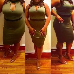 Lela Bodycon Halter Dress